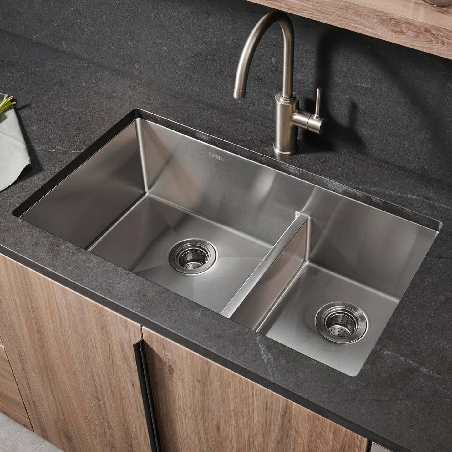 Ruvati 36-inch Low-Divide Undermount kitchen Sink - 60/40 Double Bowl kitchen Sink - 16 Gauge Stainless Steel Kitchen Sink with Brushed Finish, Easy-to-Clean, Undermount Sink - RVH7417